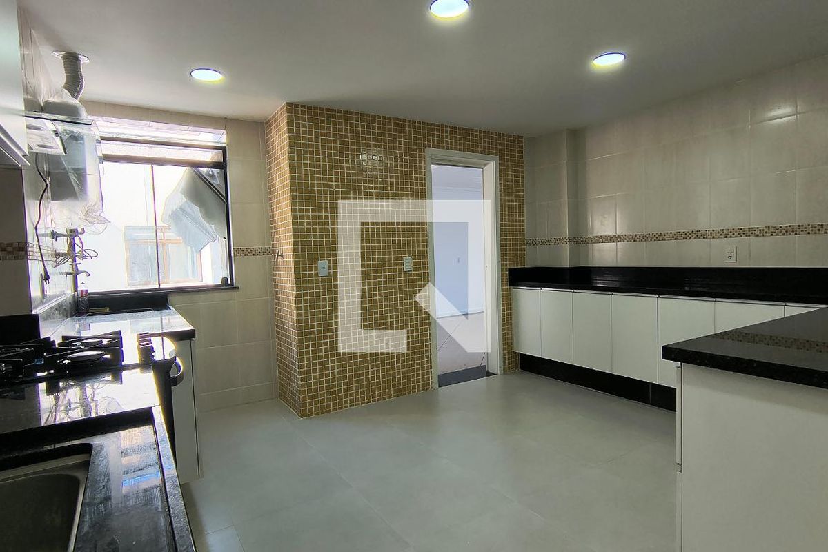 Cobertura, 3 quartos, 335 m² - Foto 39