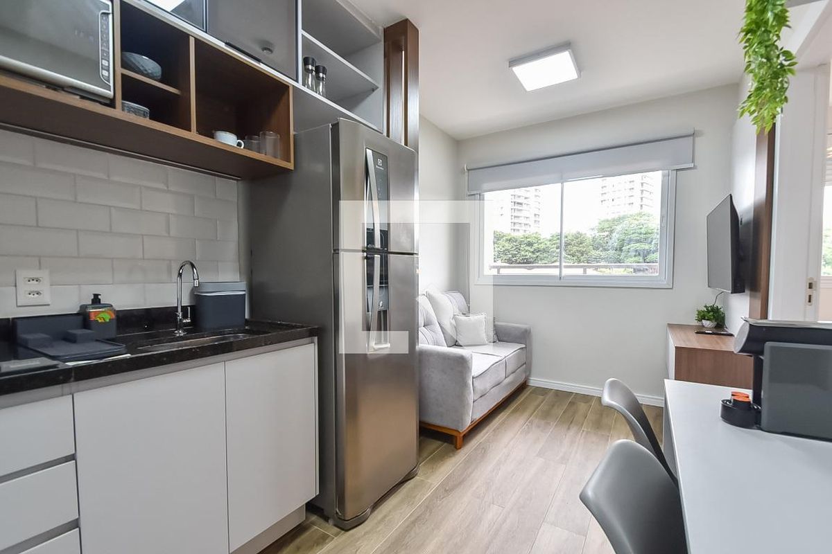 Apartamento, 1 quarto, 27 m² - Foto 1