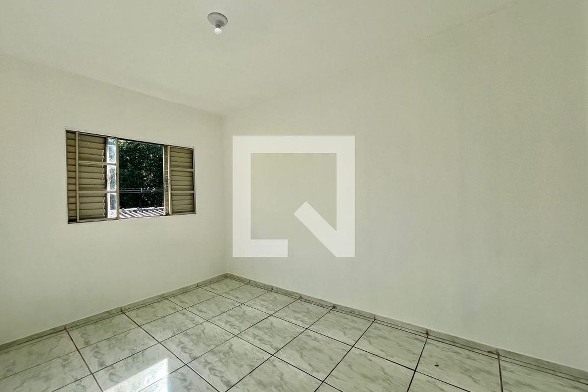 Casa à Venda - Parque Prado, 4 Quartos,  140 m2 em , Campinas - sp | SoloBR
