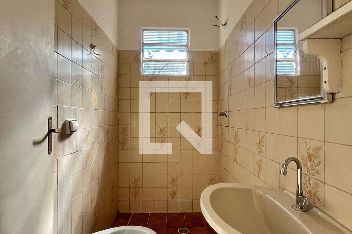 Casa à Venda - Parque Prado, 4 Quartos,  140 m2 em , Campinas - sp | SoloBR
