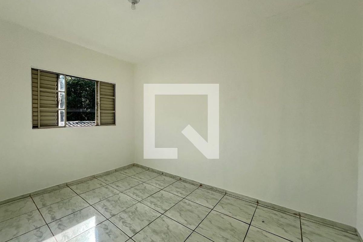 Casa à Venda - Parque Prado, 4 Quartos,  140 m2 em , Campinas - sp | SoloBR