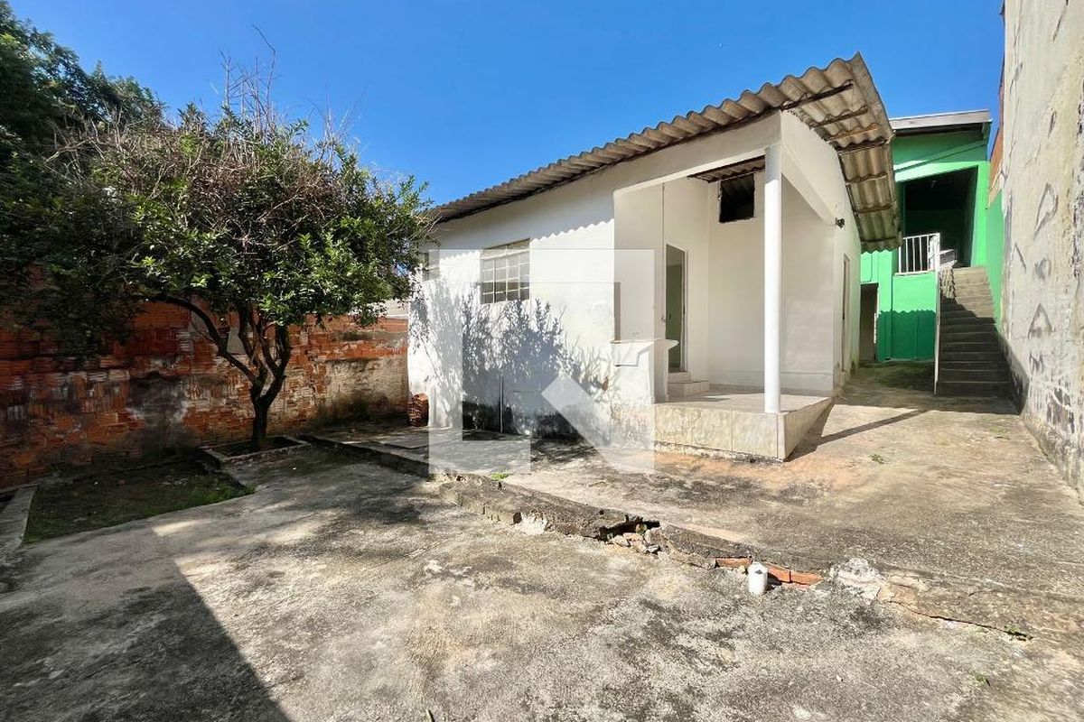 Casa à Venda - Parque Prado, 4 Quartos,  140 m2 em , Campinas - sp | SoloBR