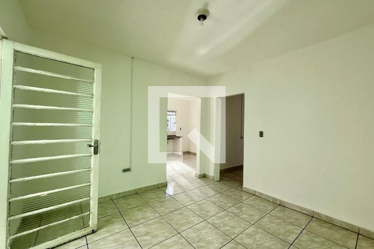 Casa à Venda - Parque Prado, 4 Quartos,  140 m2 em , Campinas - sp | SoloBR
