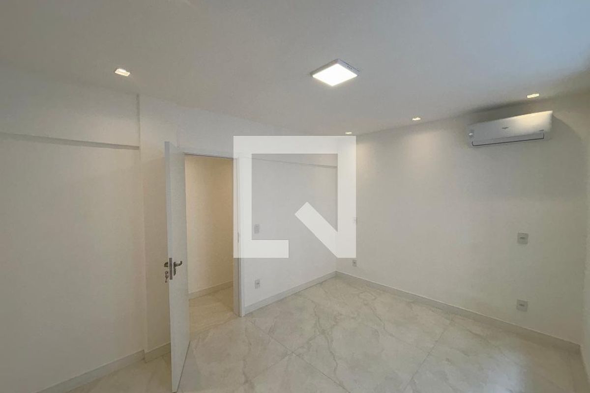 Apartamento, 4 quartos, 135 m² - Foto 21