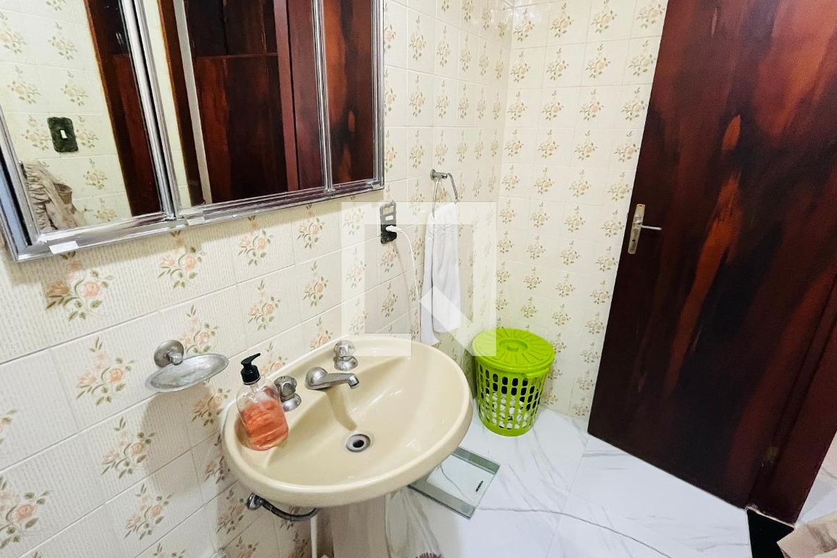 Casa à Venda - Nova Campinas, 4 Quartos,  303 m2 em , Campinas - sp | SoloBR