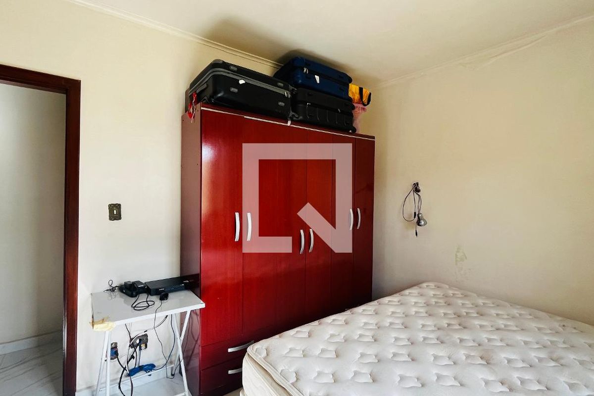 Casa à Venda - Nova Campinas, 4 Quartos,  303 m2 em , Campinas - sp | SoloBR