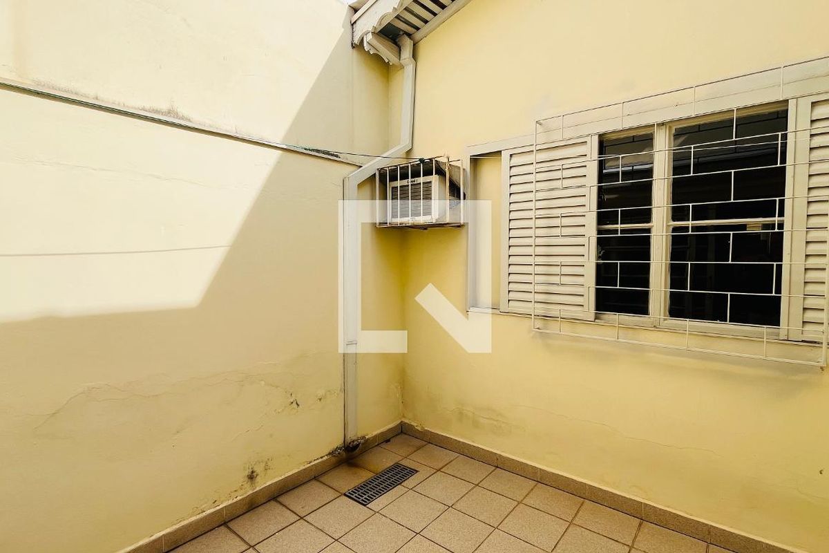 Casa à Venda - Nova Campinas, 4 Quartos,  303 m2 em , Campinas - sp | SoloBR