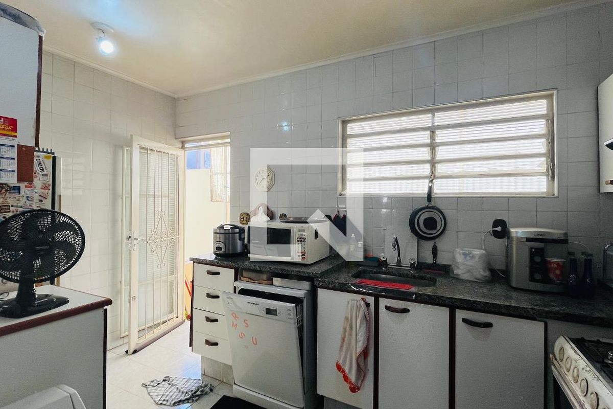 Casa à Venda - Nova Campinas, 4 Quartos,  303 m2 em , Campinas - sp | SoloBR