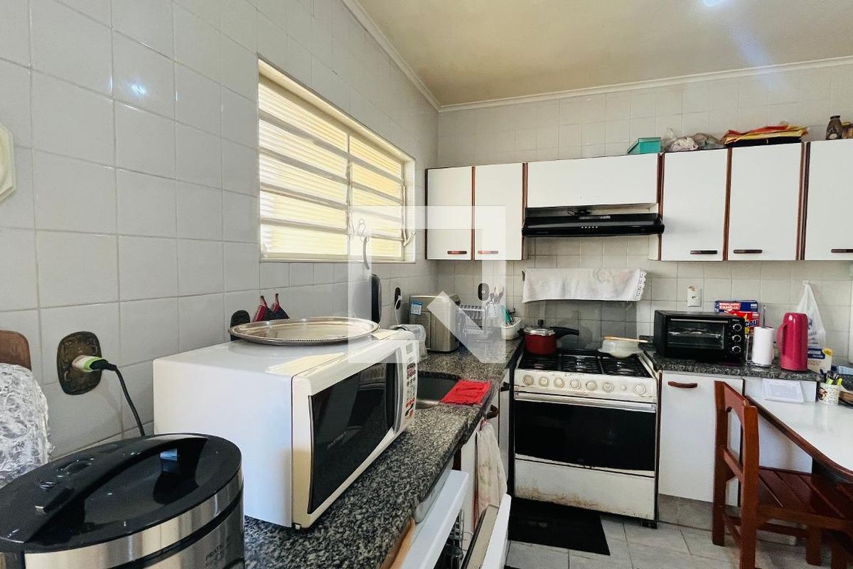 Casa à Venda - Nova Campinas, 4 Quartos,  303 m2 em , Campinas - sp | SoloBR