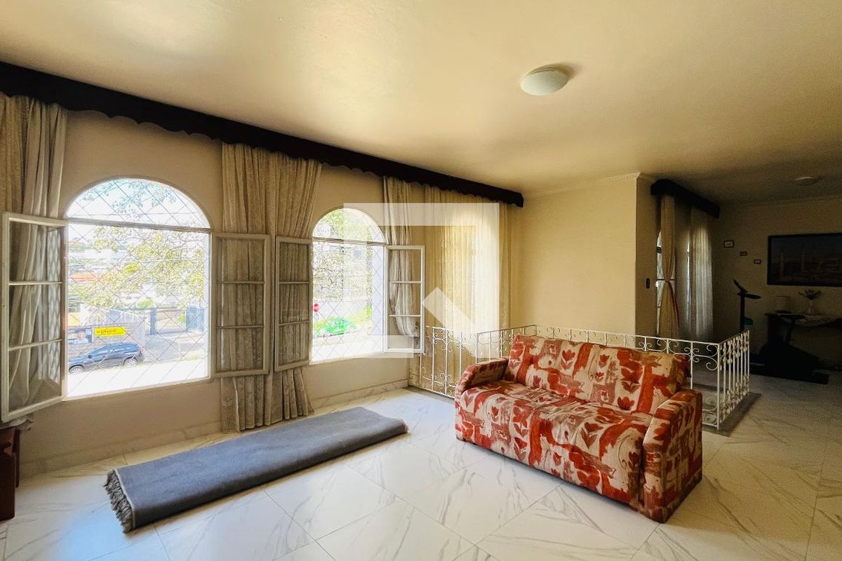 Casa à Venda - Nova Campinas, 4 Quartos,  303 m2 em , Campinas - sp | SoloBR