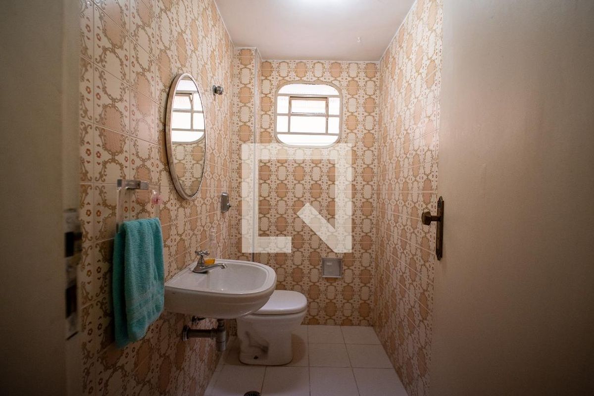 Casa, 3 quartos, 200 m² - Foto 35