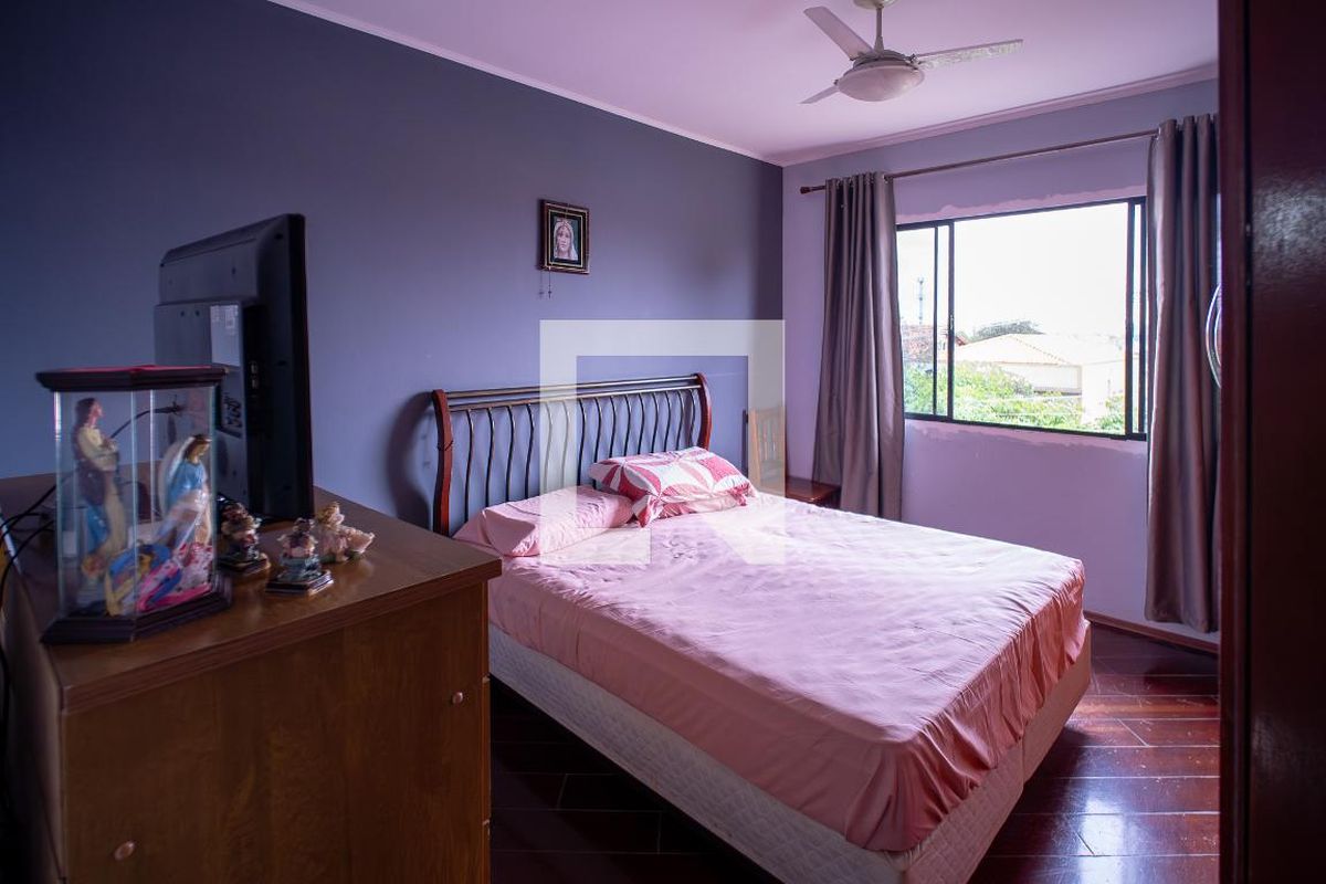 Casa, 3 quartos, 200 m² - Foto 21
