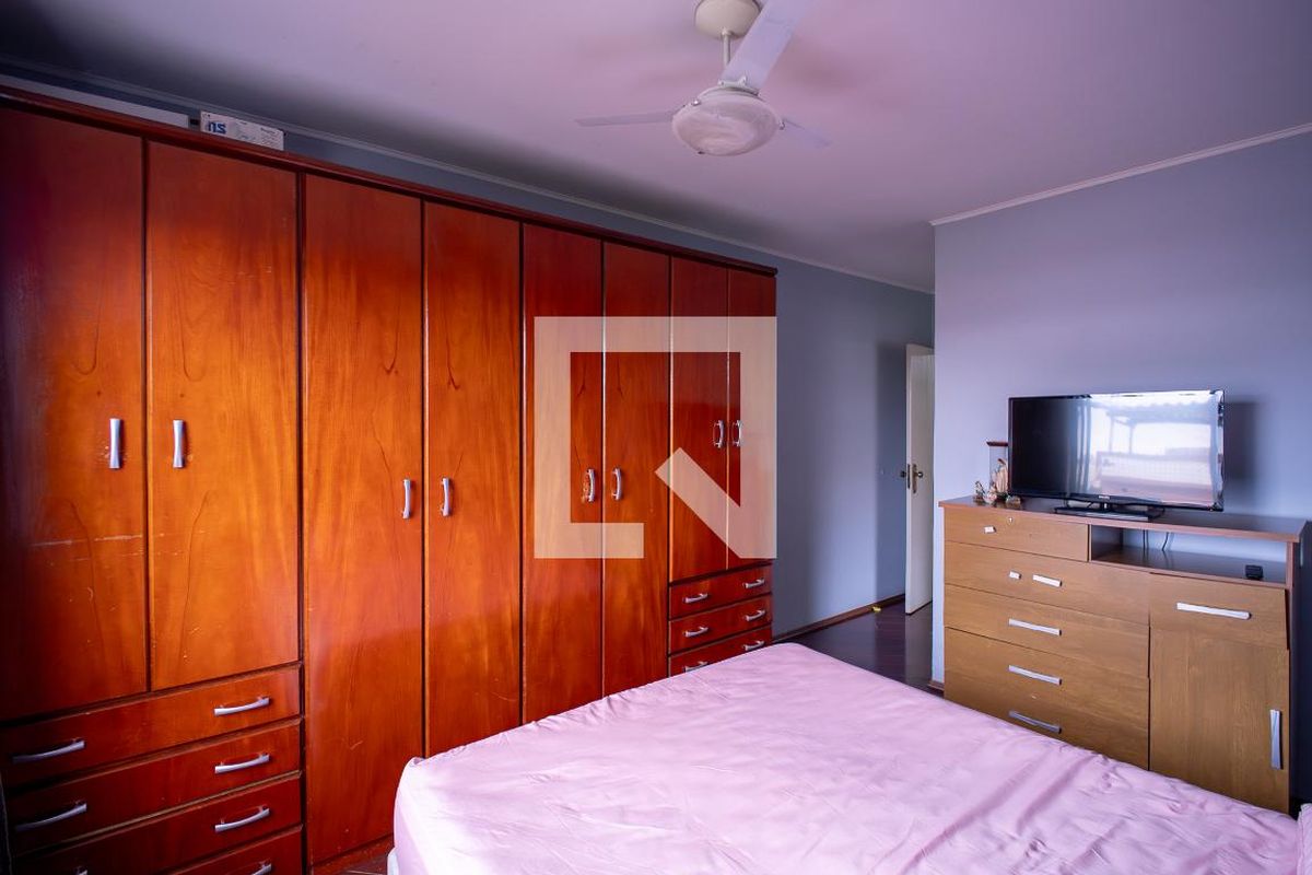 Casa, 3 quartos, 200 m² - Foto 23