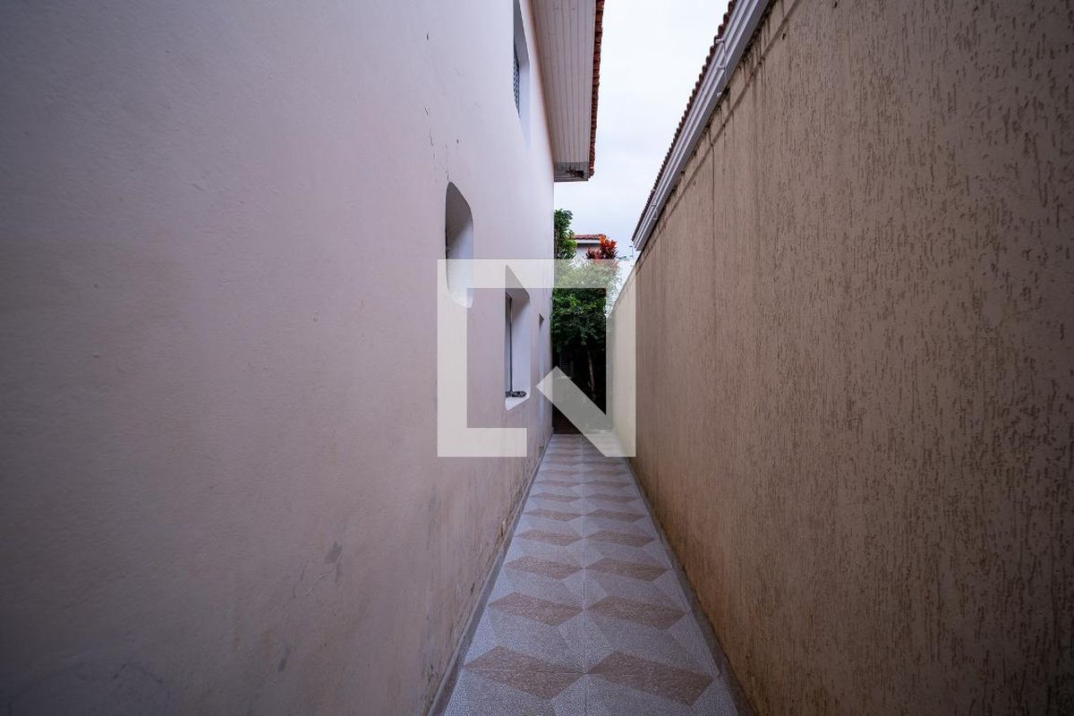 Casa, 3 quartos, 200 m² - Foto 50