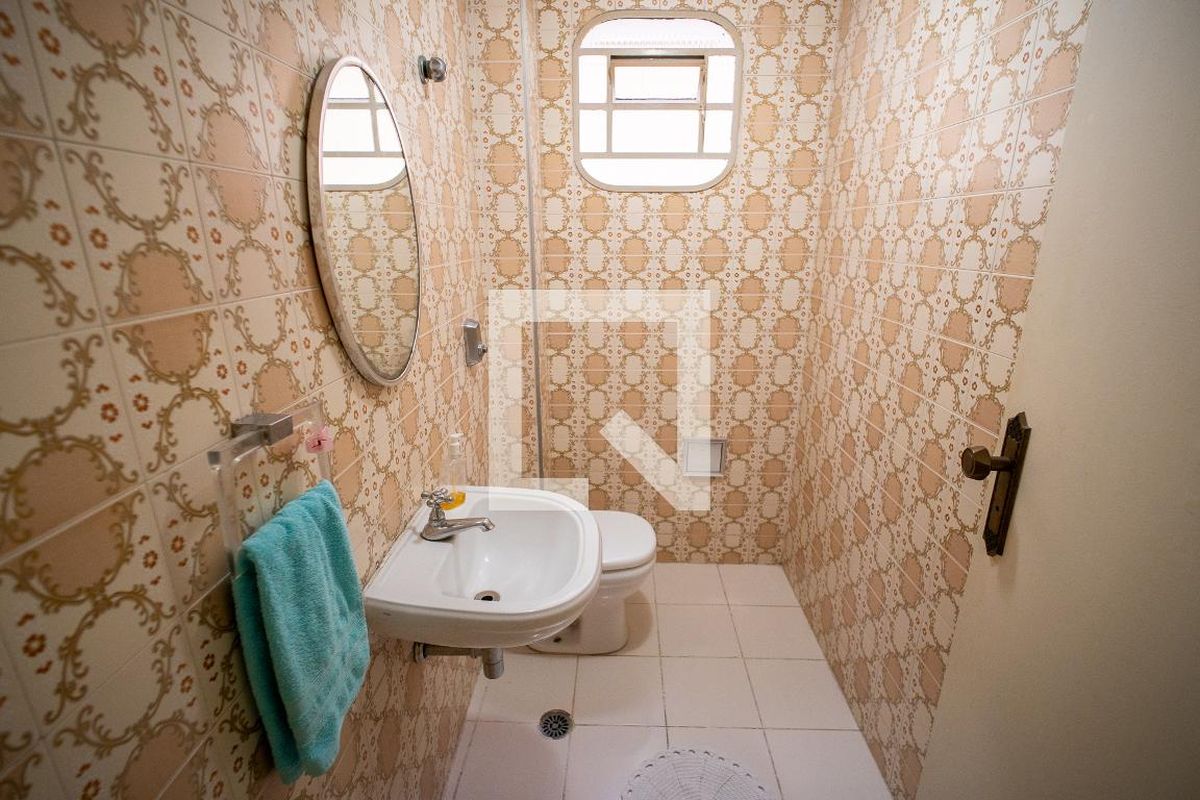 Casa, 3 quartos, 200 m² - Foto 39
