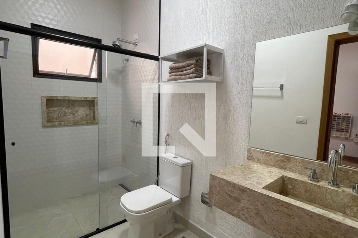 Casa à Venda - Lot. Alphaville Campinas, 4 Quartos,  300 m2 em , Campinas - sp | SoloBR