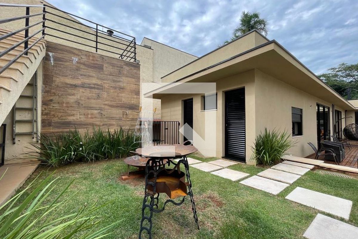 Casa à Venda - Lot. Alphaville Campinas, 4 Quartos,  300 m2 em , Campinas - sp | SoloBR