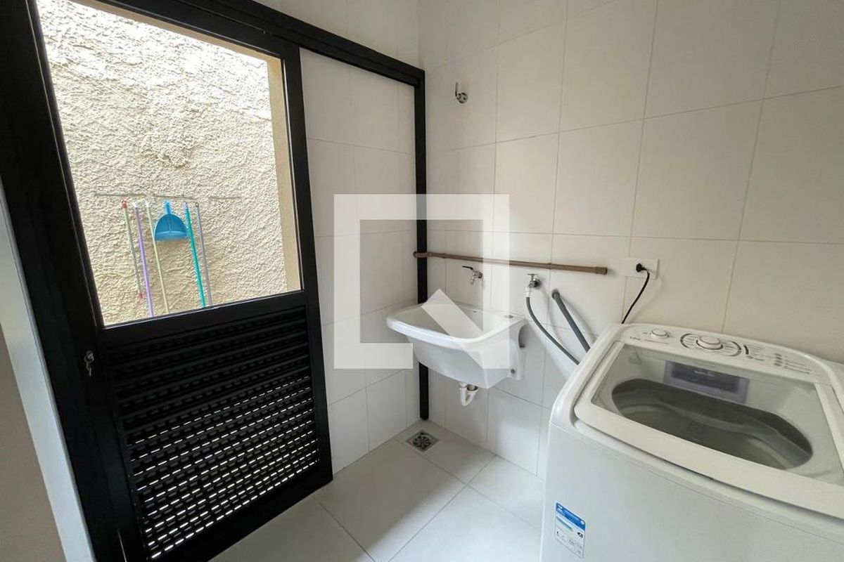 Casa à Venda - Lot. Alphaville Campinas, 4 Quartos,  300 m2 em , Campinas - sp | SoloBR