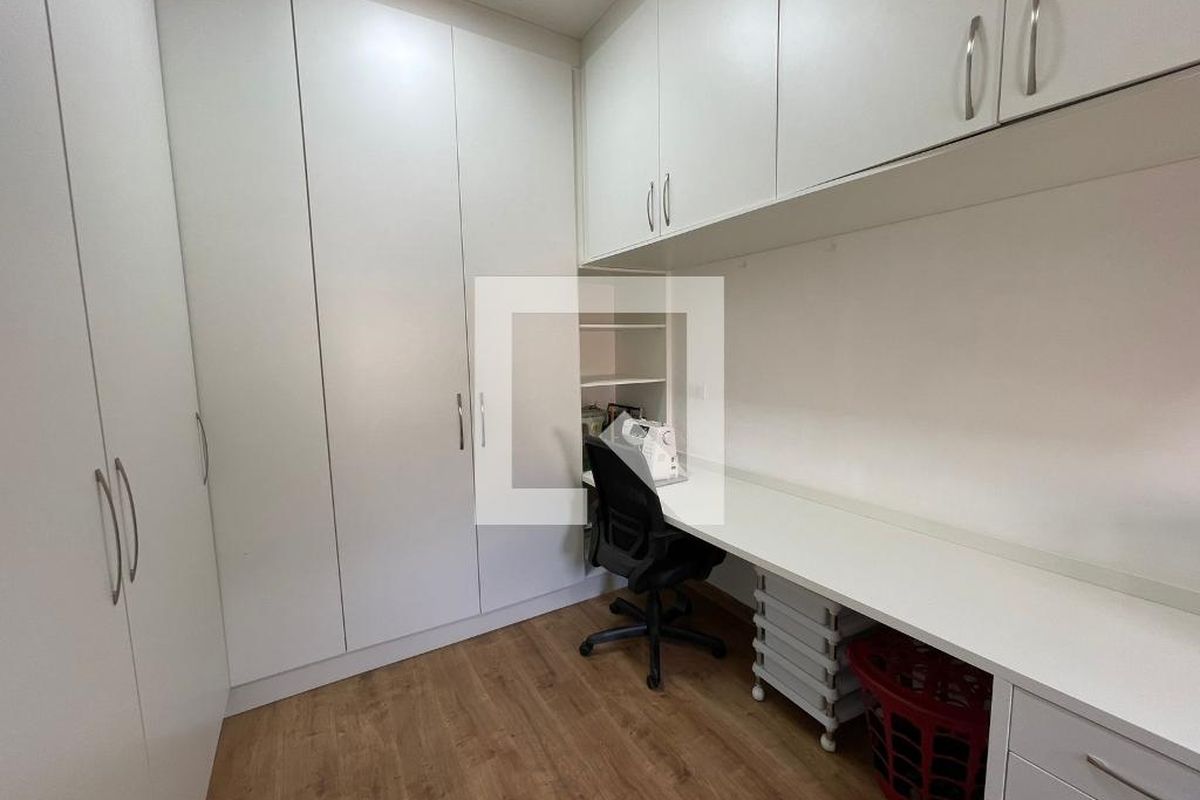 Casa à Venda - Lot. Alphaville Campinas, 4 Quartos,  300 m2 em , Campinas - sp | SoloBR