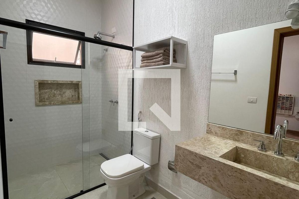 Casa à Venda - Lot. Alphaville Campinas, 4 Quartos,  300 m2 em , Campinas - sp | SoloBR