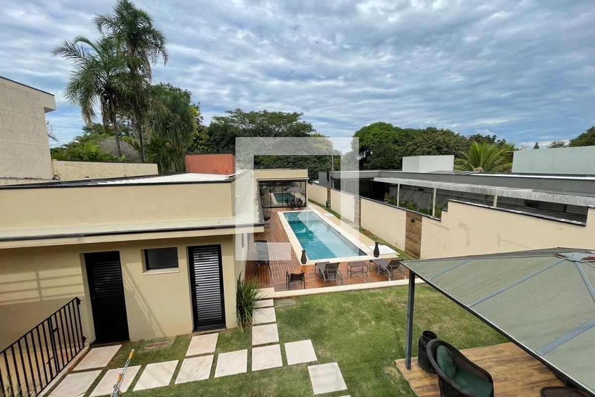 Casa à Venda - Lot. Alphaville Campinas, 4 Quartos,  300 m2 em , Campinas - sp | SoloBR
