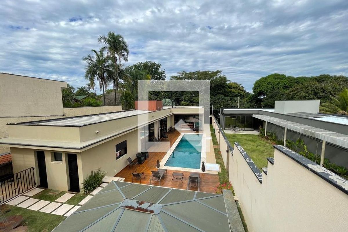 Casa à Venda - Lot. Alphaville Campinas, 4 Quartos,  300 m2 em , Campinas - sp | SoloBR