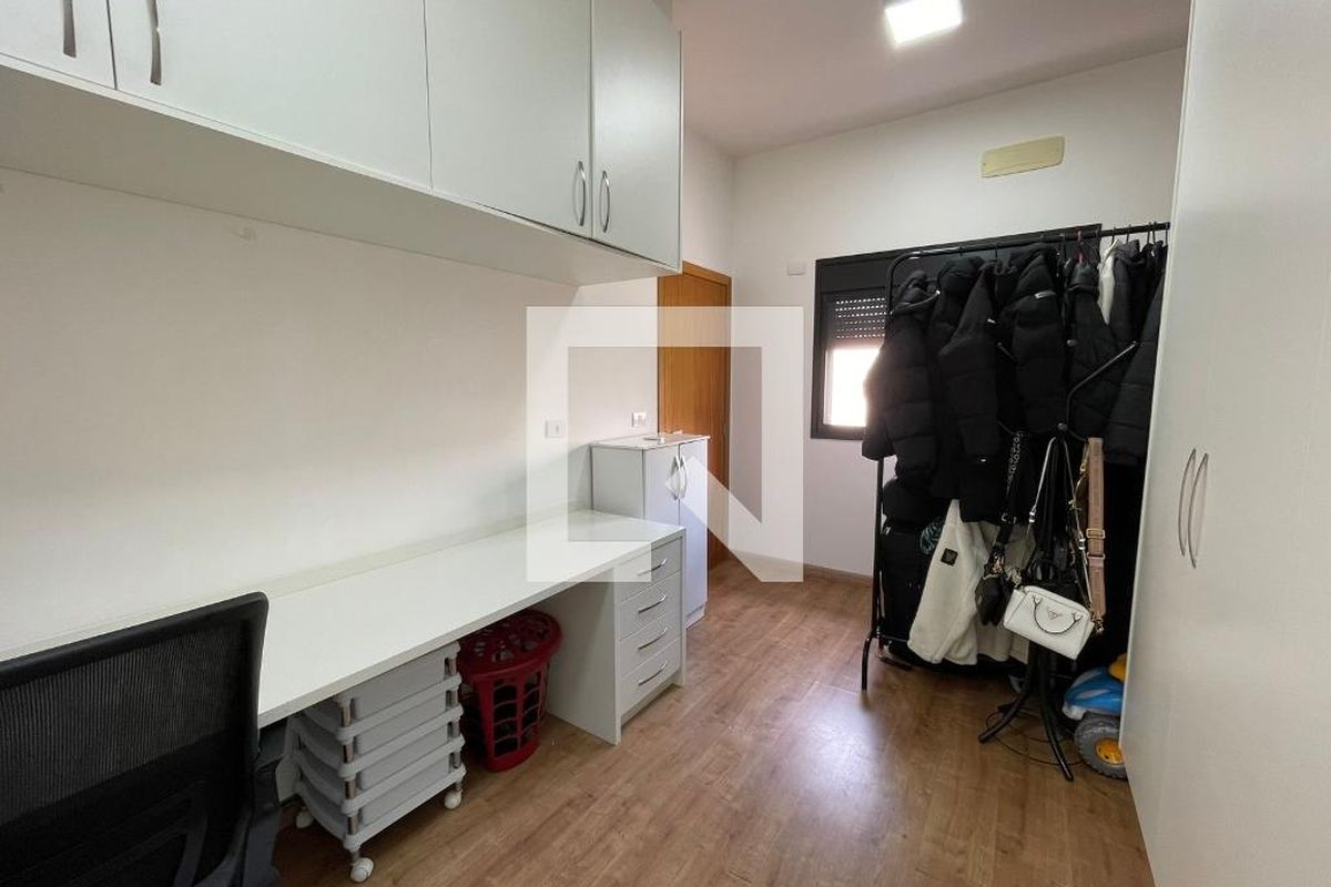 Casa à Venda - Lot. Alphaville Campinas, 4 Quartos,  300 m2 em , Campinas - sp | SoloBR