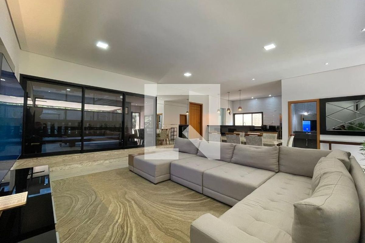 Casa à Venda - Lot. Alphaville Campinas, 4 Quartos,  300 m2 em , Campinas - sp | SoloBR