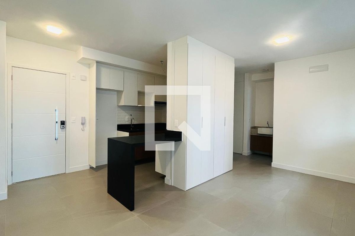 Apartamento à Venda - Bosque, 1 Quarto,  46 m2 em , Campinas - sp | SoloBR
