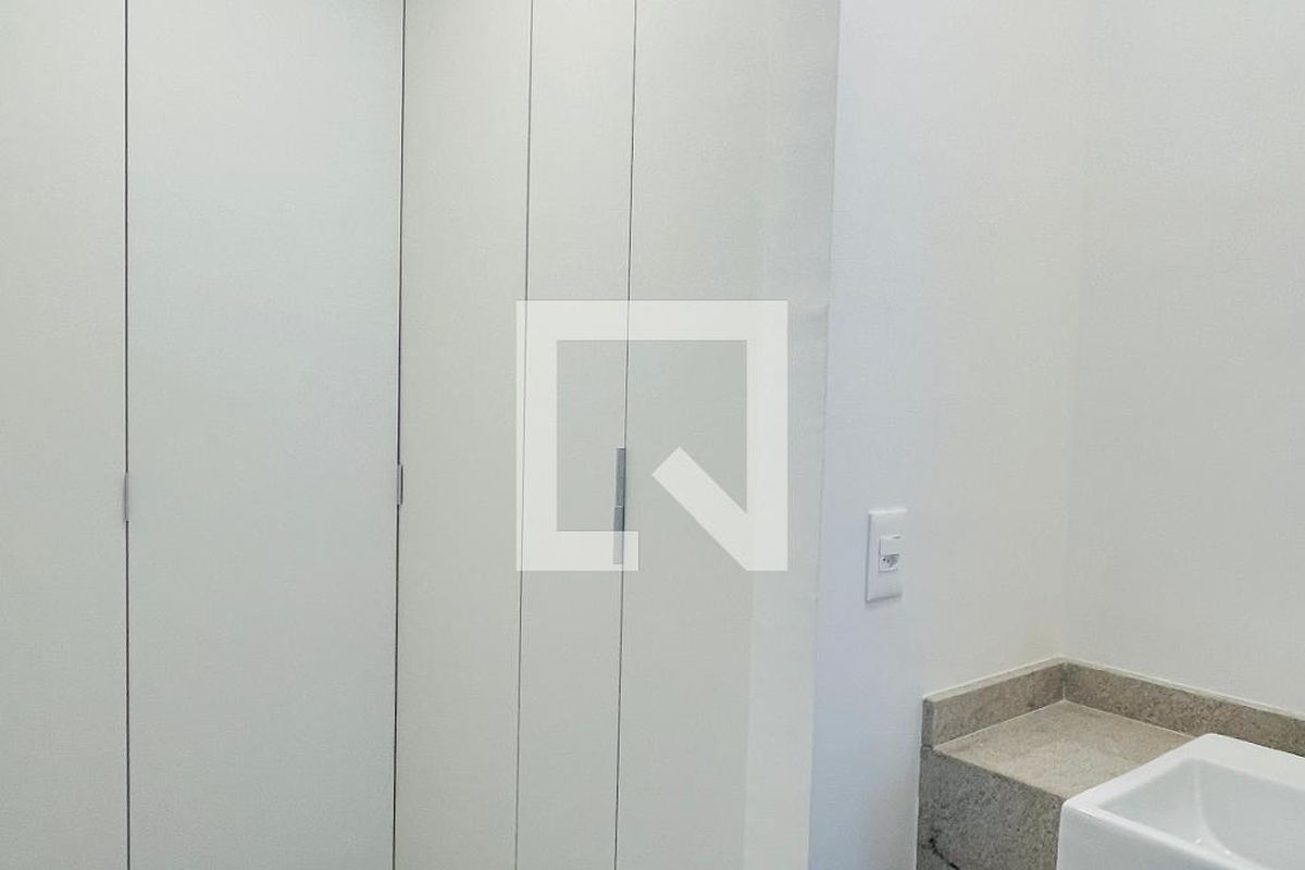 Apartamento à Venda - Bosque, 1 Quarto,  46 m2 em , Campinas - sp | SoloBR