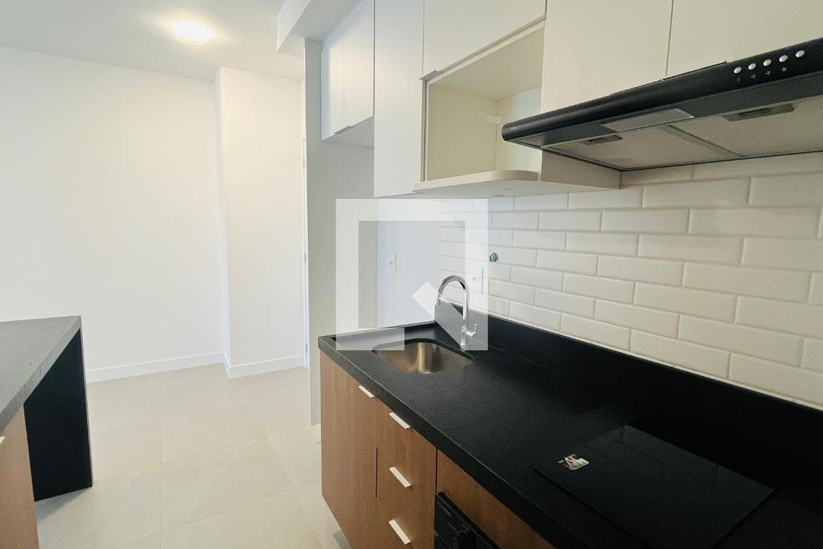 Apartamento à Venda - Bosque, 1 Quarto,  46 m2 em , Campinas - sp | SoloBR