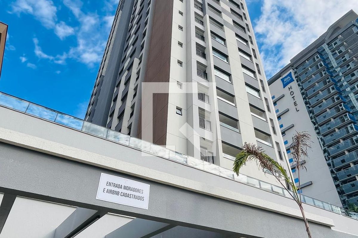 Apartamento à Venda - Bosque, 1 Quarto,  46 m2 em , Campinas - sp | SoloBR