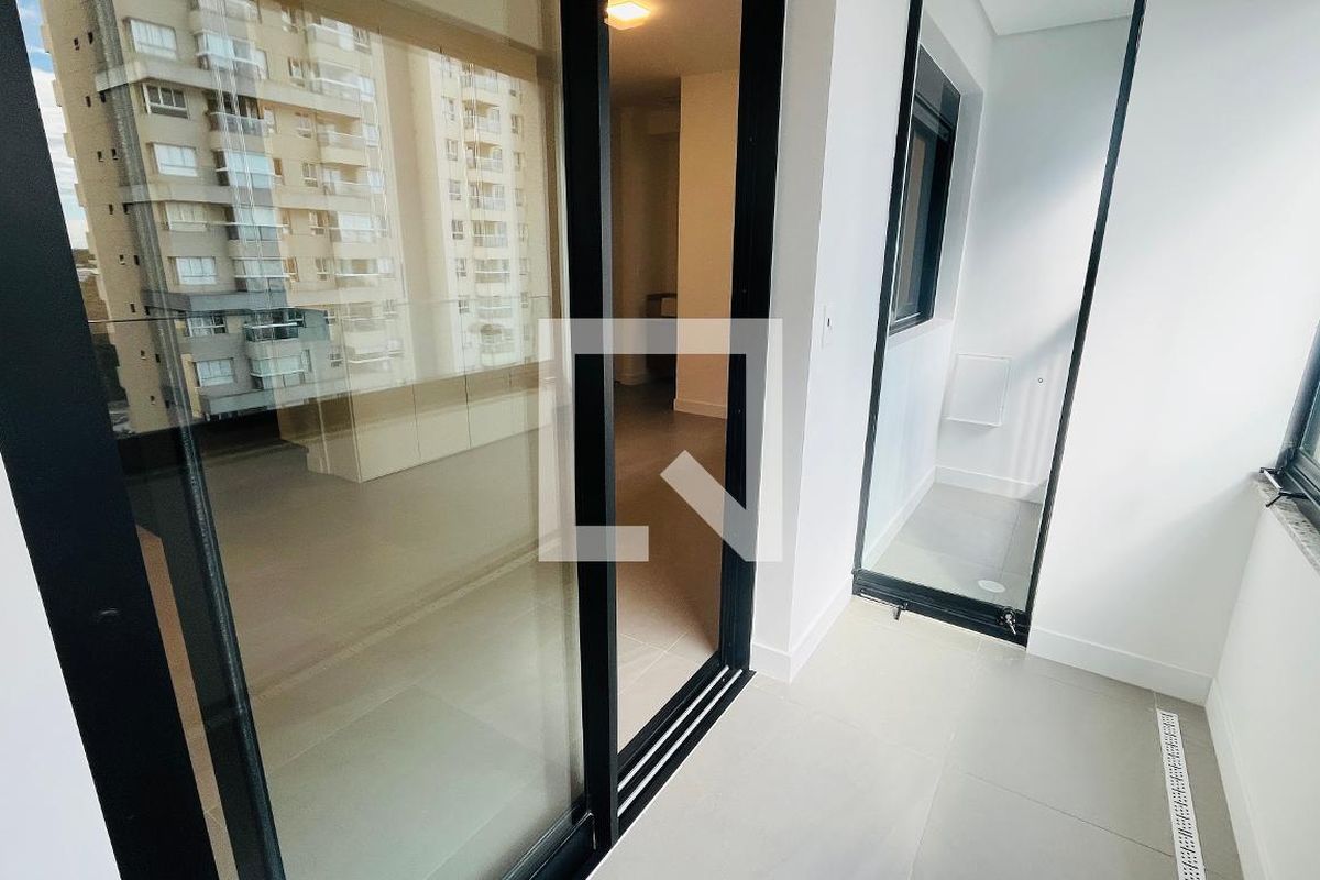 Apartamento à Venda - Bosque, 1 Quarto,  46 m2 em , Campinas - sp | SoloBR