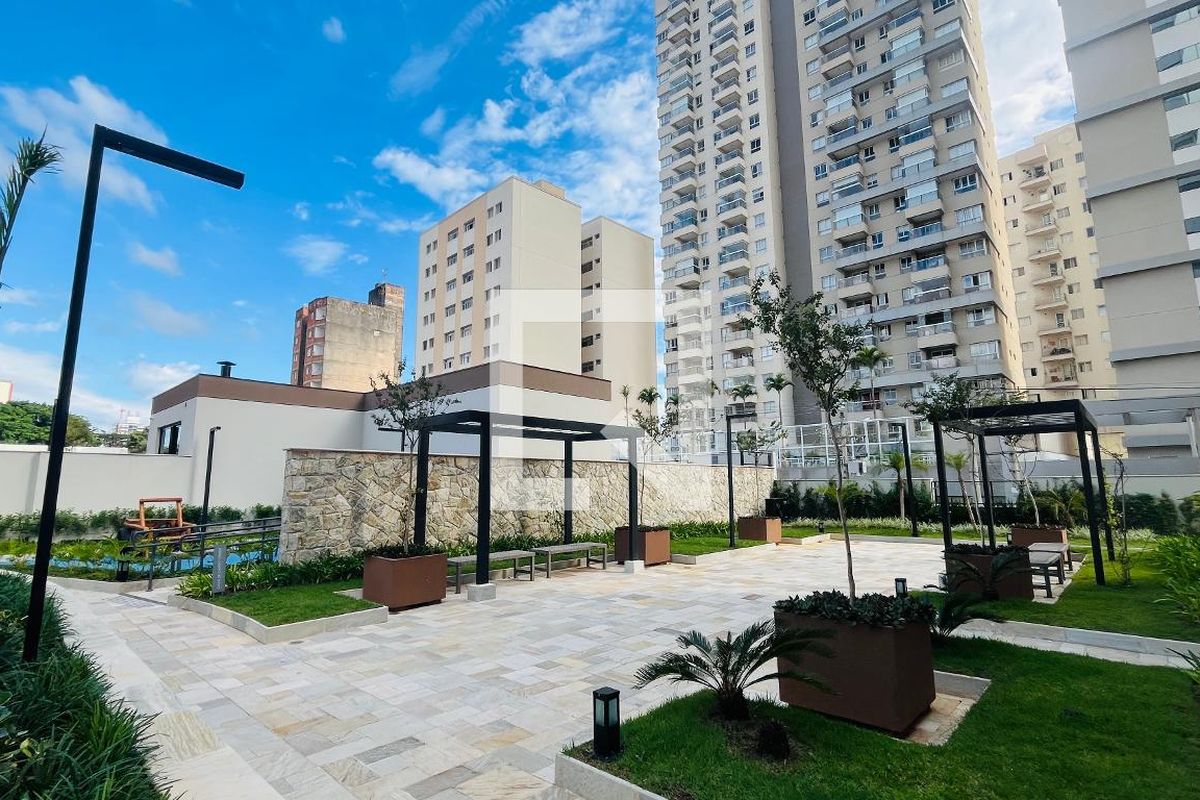 Apartamento à Venda - Bosque, 1 Quarto,  46 m2 em , Campinas - sp | SoloBR