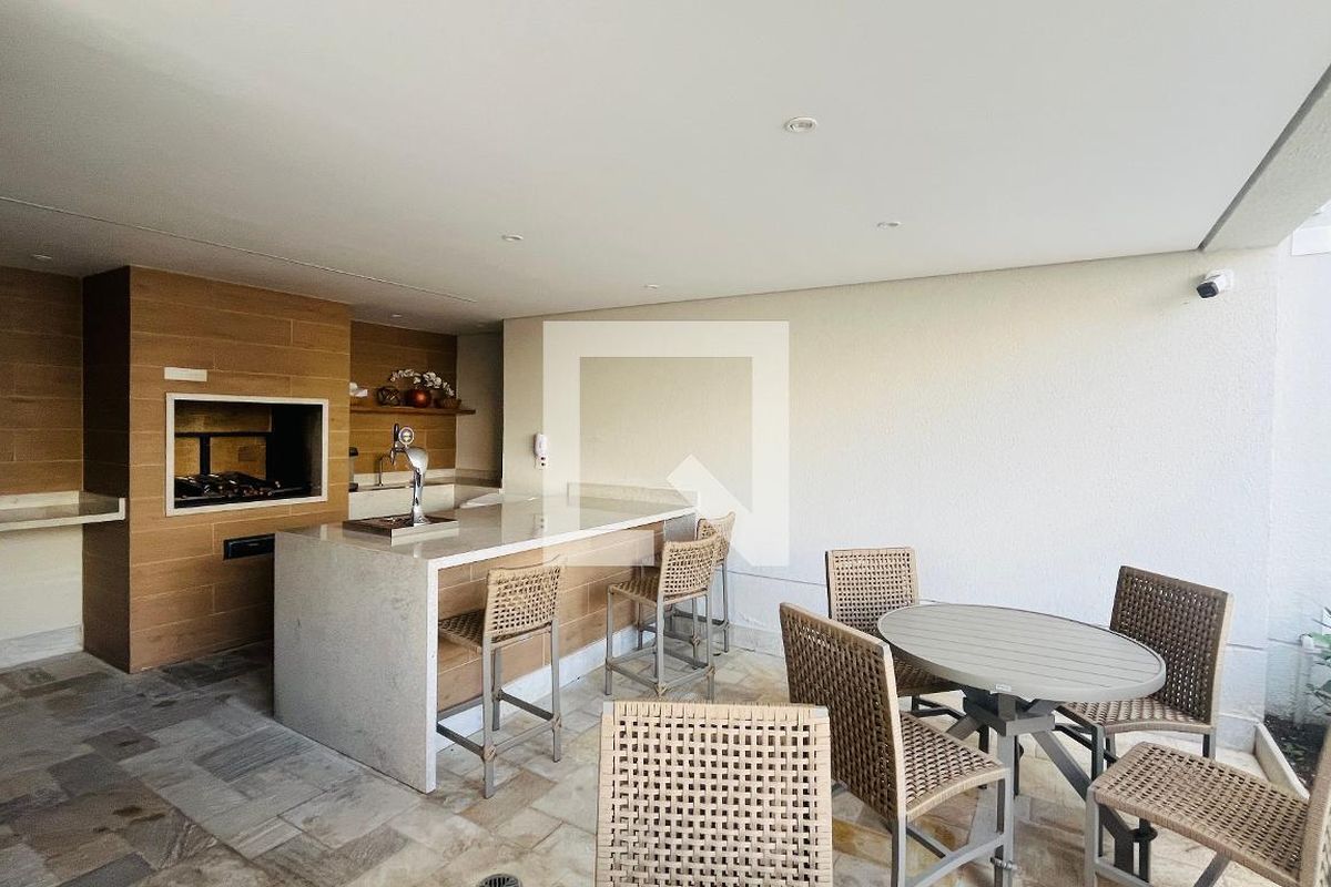Apartamento à Venda - Bosque, 1 Quarto,  46 m2 em , Campinas - sp | SoloBR