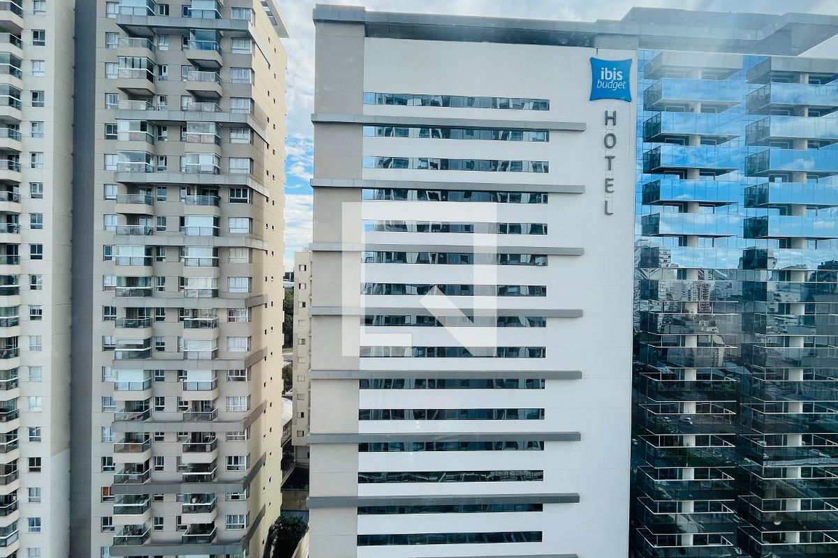 Apartamento à Venda - Bosque, 1 Quarto,  46 m2 em , Campinas - sp | SoloBR