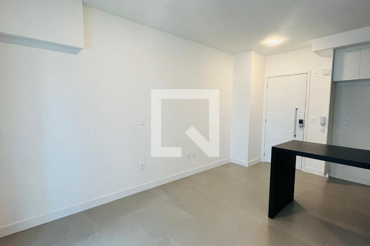 Apartamento à Venda - Bosque, 1 Quarto,  46 m2 em , Campinas - sp | SoloBR