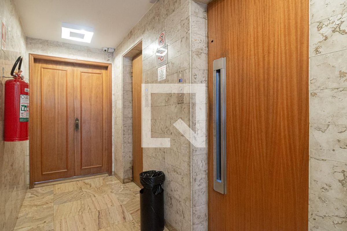 Apartamento, 2 quartos, 64 m² - Foto 38