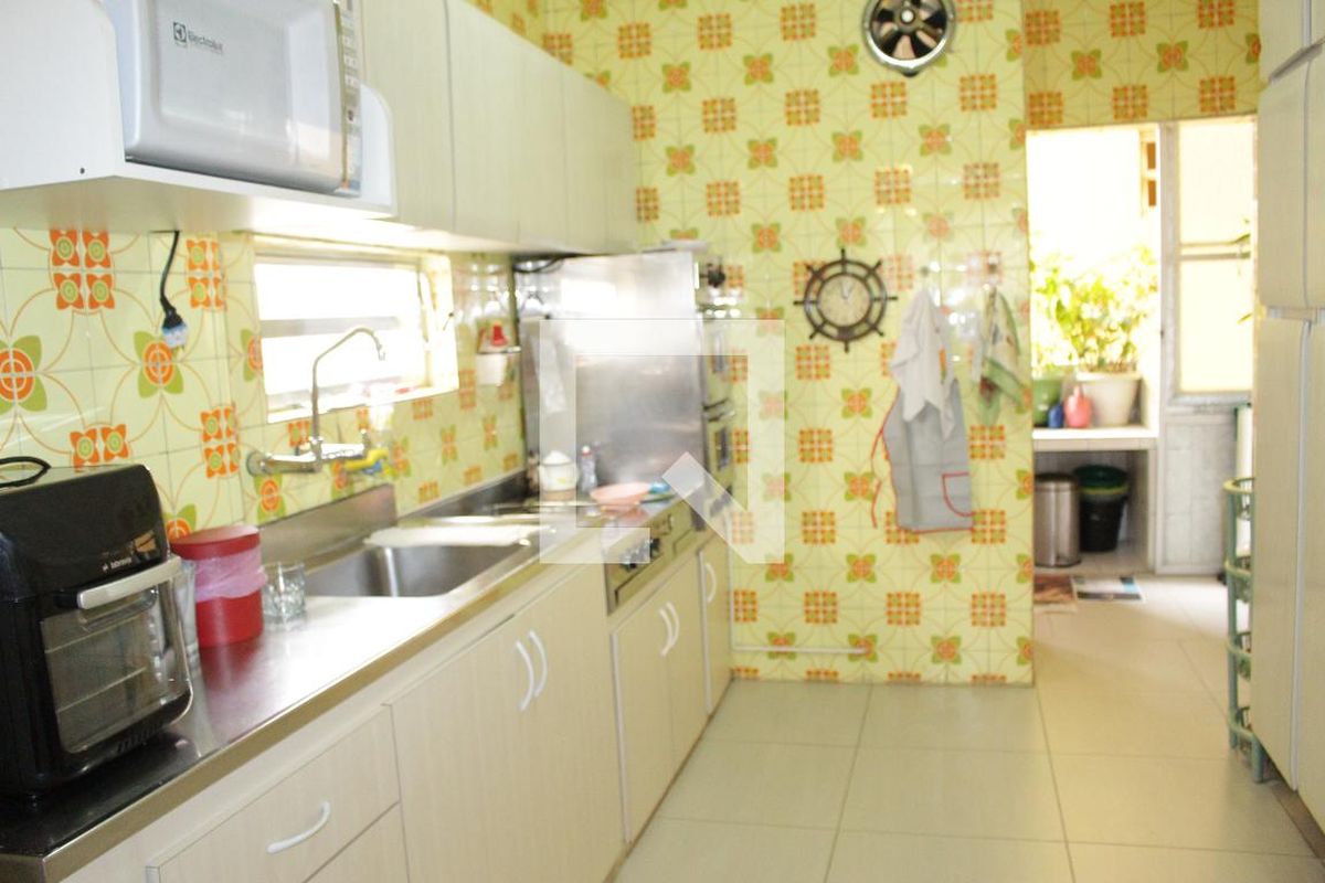 Apartamento, 3 quartos, 235 m² - Foto 24