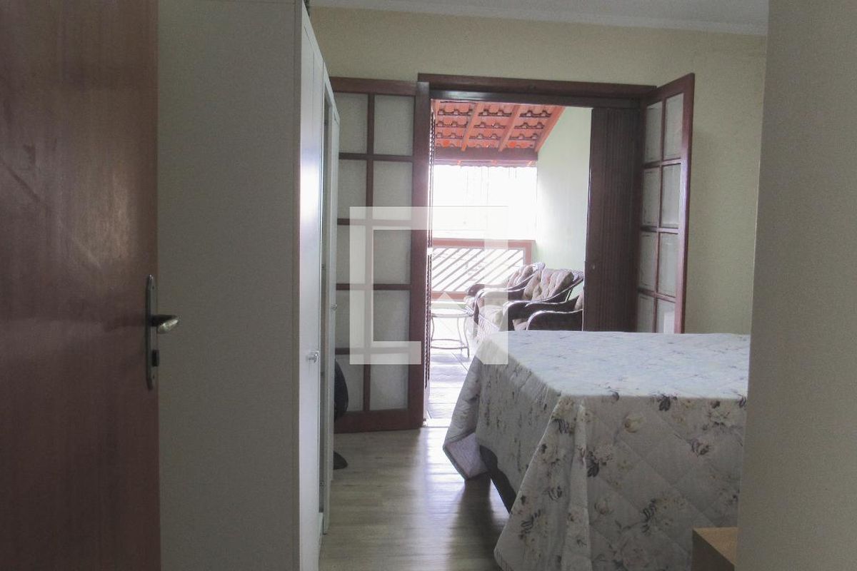 Casa, 3 quartos, 280 m² - Foto 17