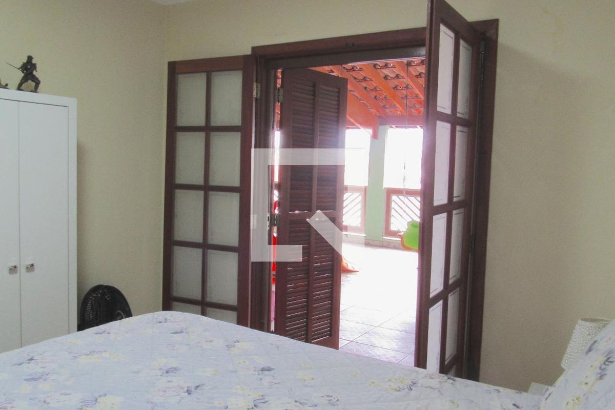 Casa, 3 quartos, 280 m² - Foto 21