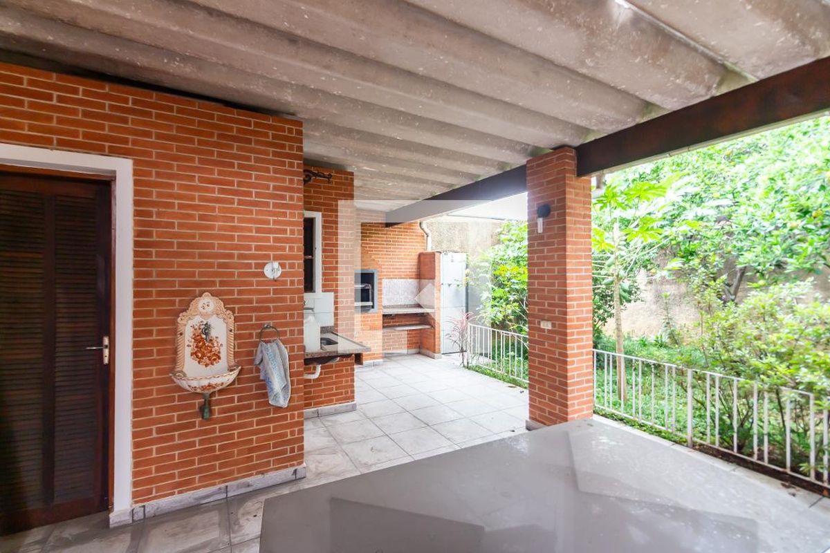 Casa, 6 quartos, 300 m² - Foto 77