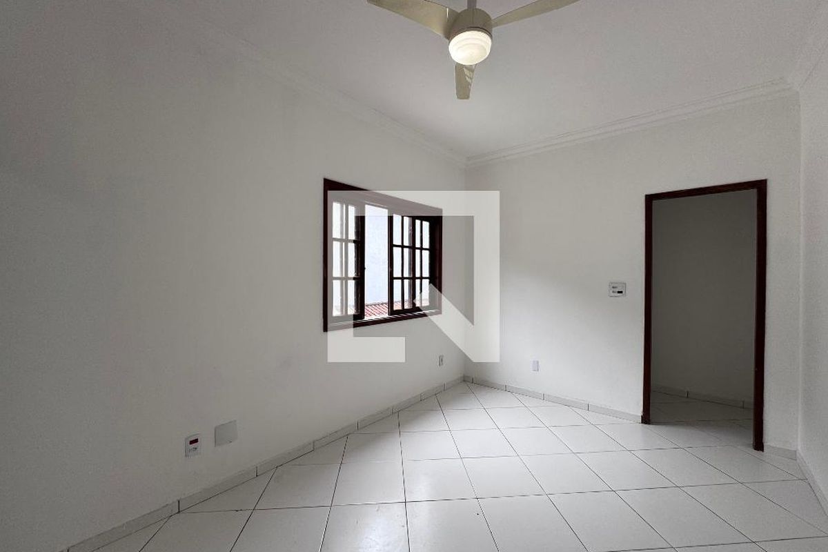 Casa, 4 quartos, 200 m² - Foto 37