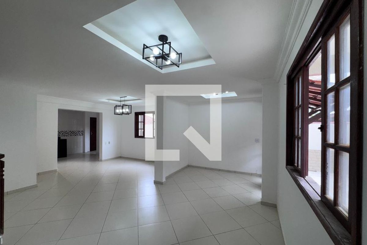 Casa, 4 quartos, 200 m² - Foto 6