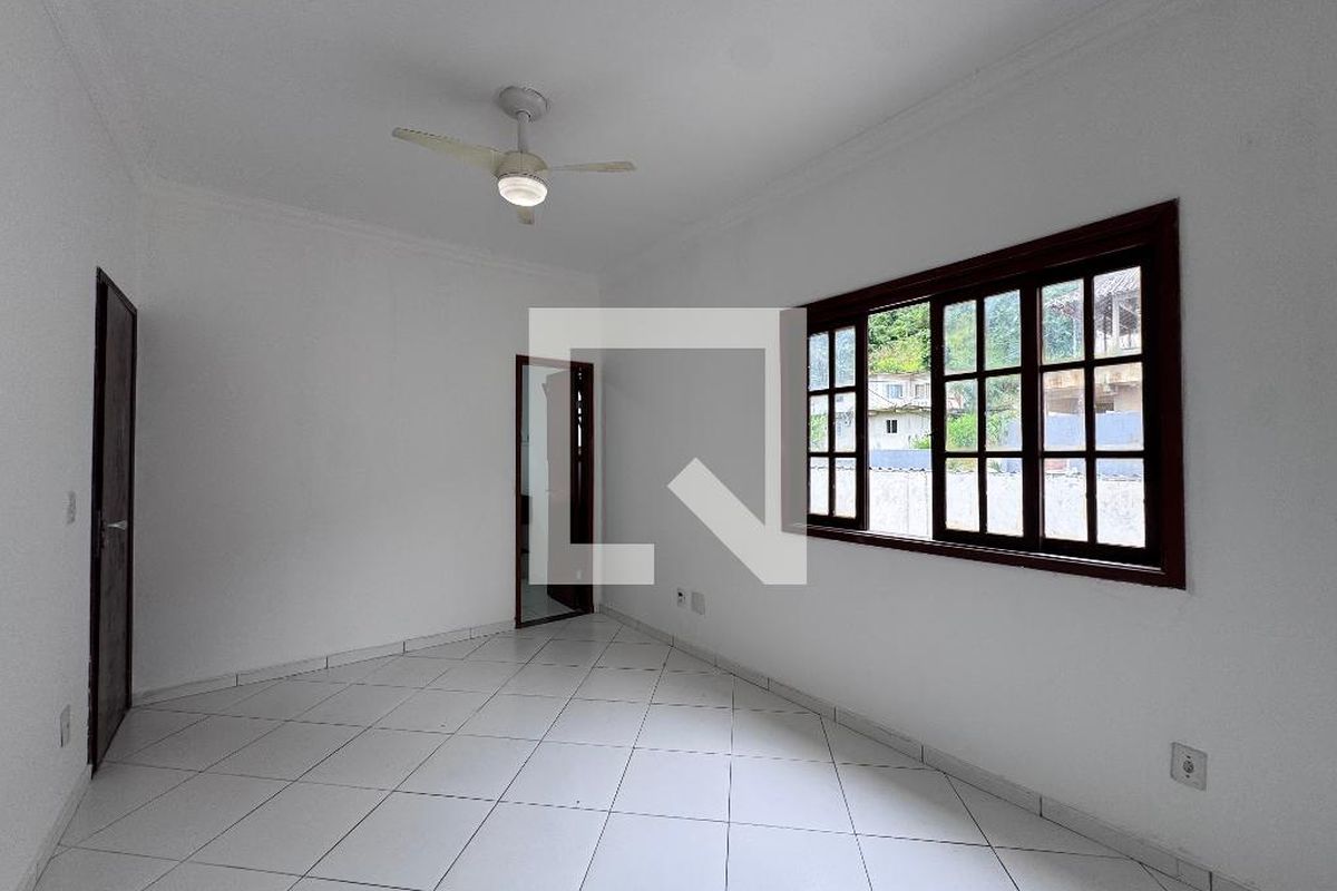 Casa, 4 quartos, 200 m² - Foto 39
