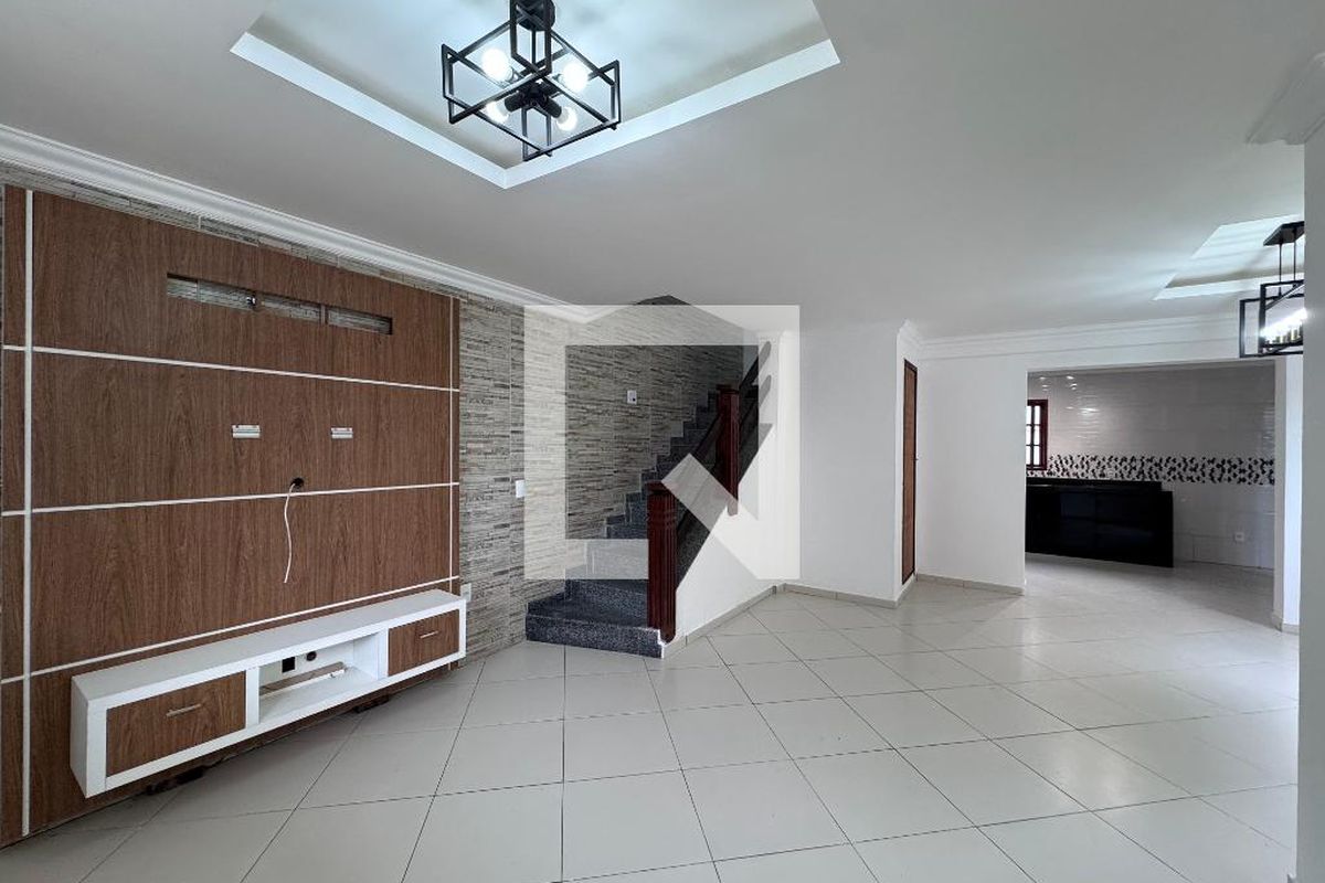 Casa, 4 quartos, 200 m² - Foto 4