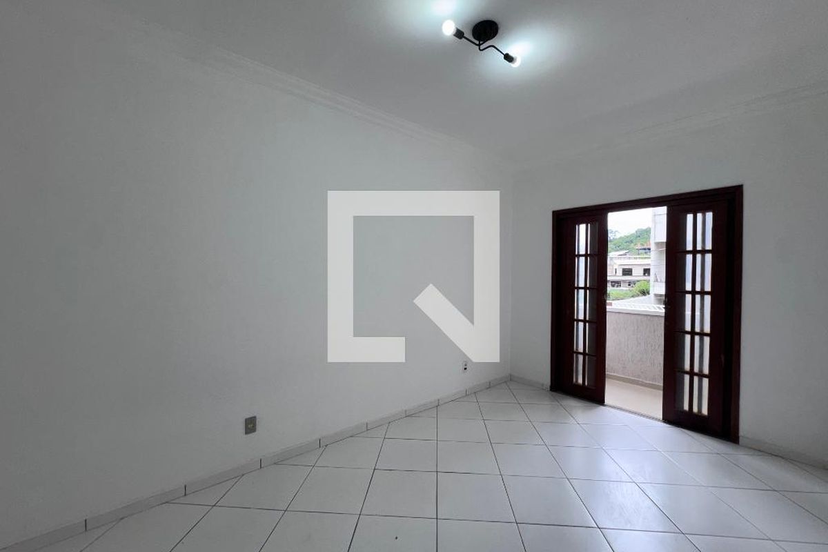 Casa, 4 quartos, 200 m² - Foto 24