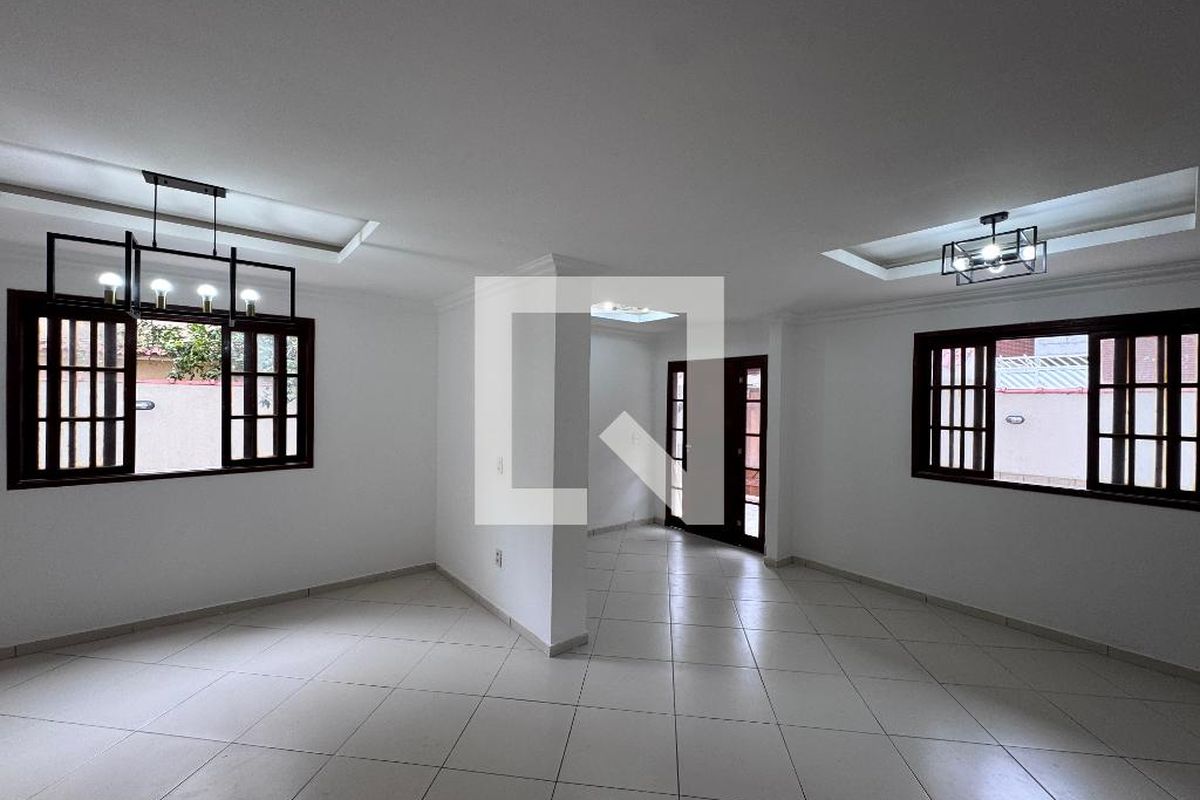 Casa, 4 quartos, 200 m² - Foto 10