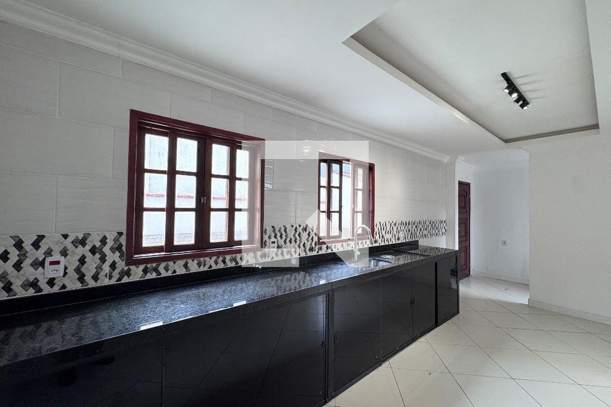 Casa, 4 quartos, 200 m² - Foto 69