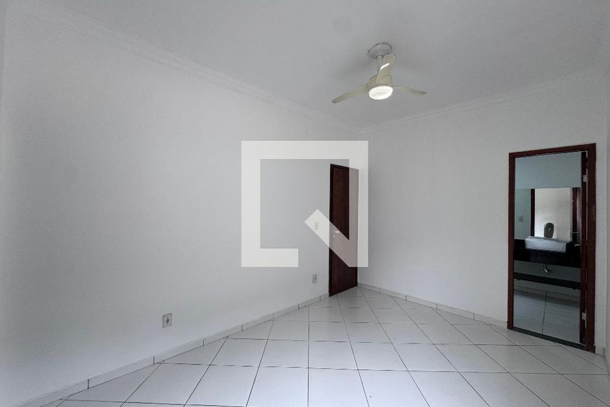 Casa, 4 quartos, 200 m² - Foto 35